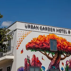 Otel Urban Garden